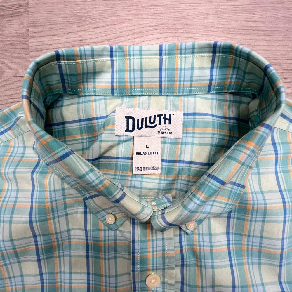 Duluth Trading Co Relaxed Fit Long Sleeve Button Up Shirt‎ Men's Size L Plaid